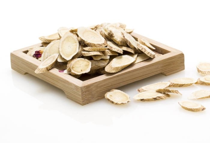 Astragalo: rimedi naturali per il sistema immunitario