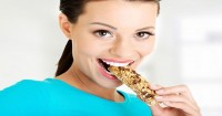 3 cose che chi usa barrette proteiche deve sapere assolutamente