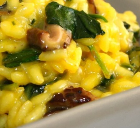 Questo risotto detox al tarassaco è perfetto per dimagrire naturalmente