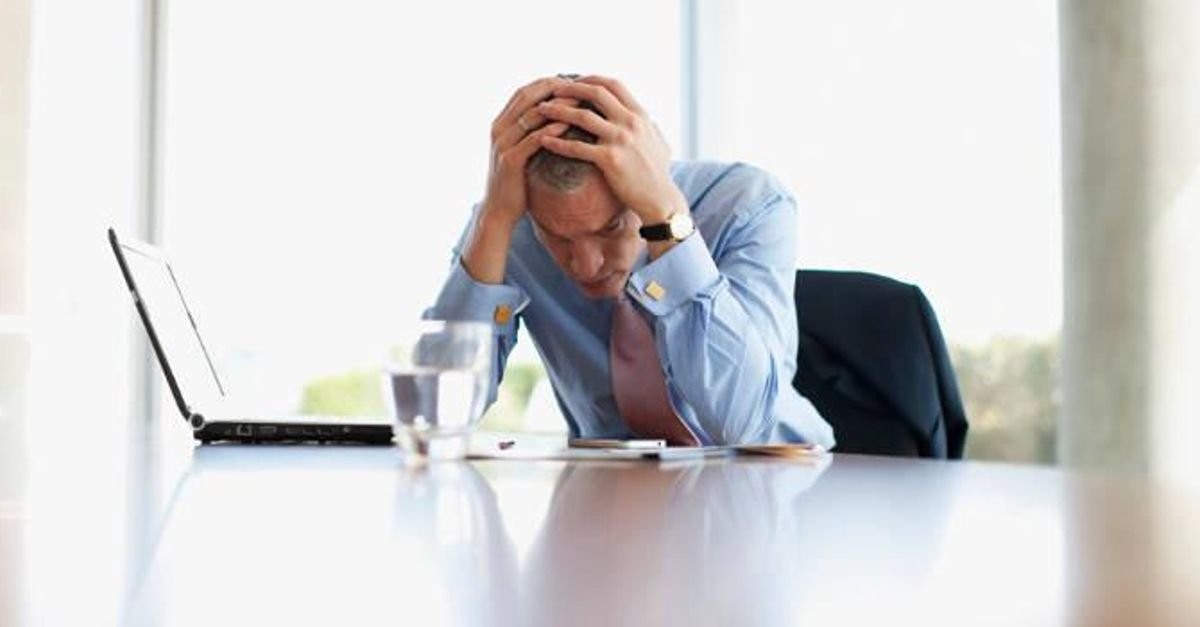La dipendenza da Facebook causa depressione