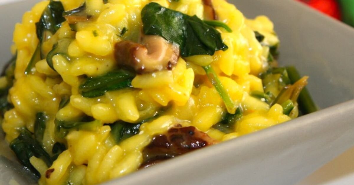 Questo risotto detox al tarassaco è perfetto per dimagrire naturalmente
